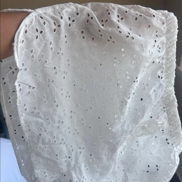 New Look embroidered eyelet cami short set - Picture 3 of 3